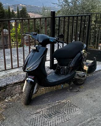 Piaggio zip 2010