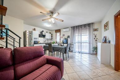 5 LOCALI A NOVELLARA