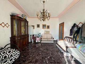 5 LOCALI A LA SPEZIA