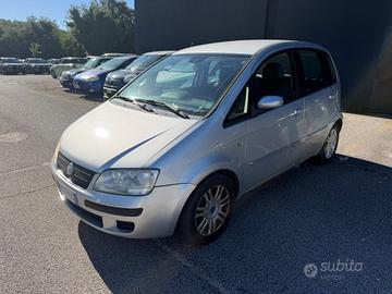 FIAT Idea 1.3 Multijet 16V Dynamic