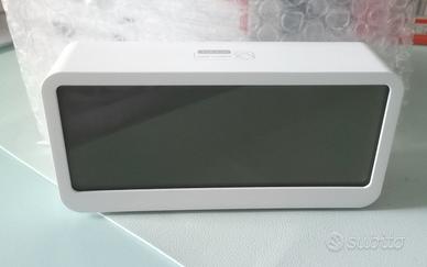 Sveglia digitale con luce notturna