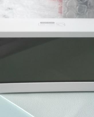 Sveglia digitale con luce notturna