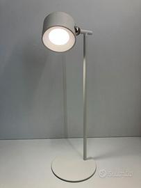 Lampada Led ricaricabile con magnete