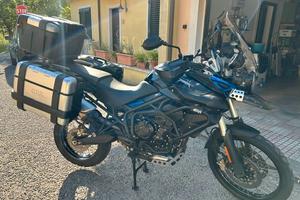 Triumph Tiger 800 XC - 2012