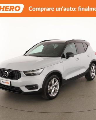 VOLVO XC40 TL93429