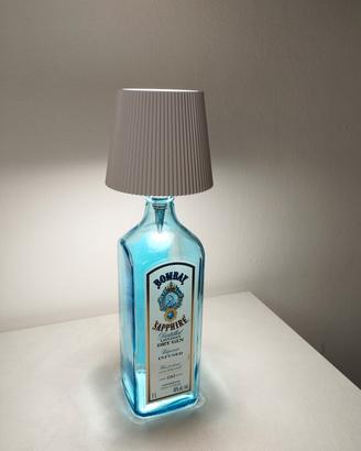 Lampada bottiglia gin Bombay Sapphire