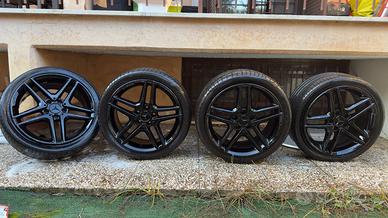 CERCHI ORIGINALI 18 MERCEDES AMG CON GOMME 235 40