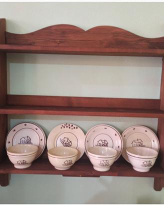 Piattaia rustica in legno con decorazione girasole