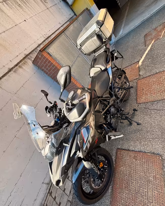 Benelli TRK 502x