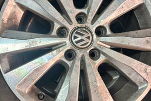 4 cerchi in lega golf incluso di gomme