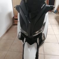 Xmax 400