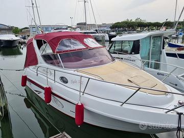 SAVER 690 CABIN SPORT 2012 + YAMAHA F200