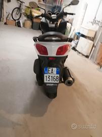 Yamaha X-Max 250 - 2013