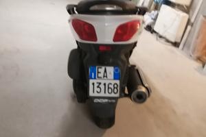 Yamaha X-Max 250 - 2013