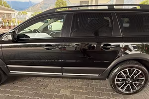 VOLVO XC70 AWD  2015
