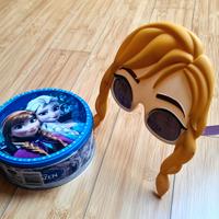 Scatola biscotti danesi e maschera occhiali Frozen