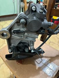 Pinze freno posteriore +supporto honda crf 1000