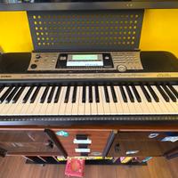 Tastiera Yamaha PSR 740