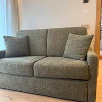 Divano 2 posti che diventa divano letto