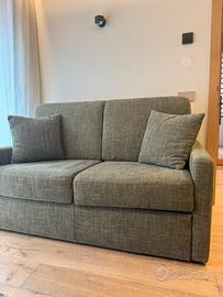 Divano 2 posti che diventa divano letto