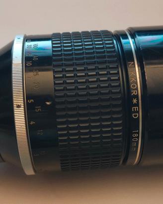 Nikon 180 f 2.8 ED AIS