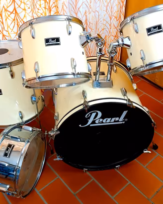BATTERIA VINTAGE PROFESSIONALE PEARL FORUM SERIES
