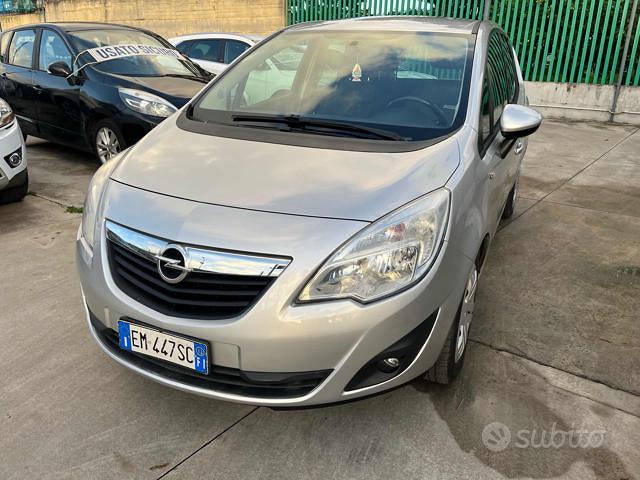 Opel Meriva 2ª serie