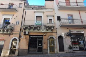 4 LOCALI A RAGUSA