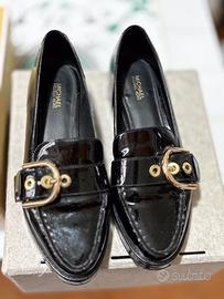 Mocassini da donna MK in vernice nera misura 38