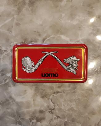 scatola in metallo, latta vintage Robertoa Uomo
