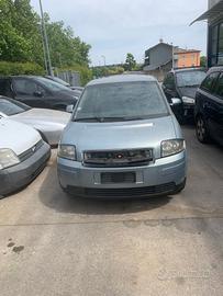 Ricambi Audi A2 2002 - Vari veicoli per ricambi