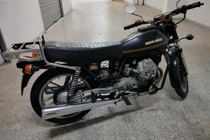 Moto Guzzi V35 anno 1979