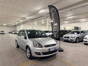 Ford Fiesta 1.2 16V 5p. Titanium