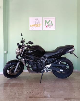 Yamaha FZ6
