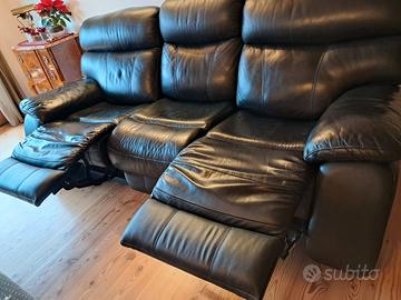 Divano in pelle a 3 posti