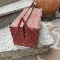 cassetta porta attrezzi in ferro 