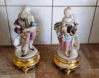 Statuette francesi in Porcellana Biscuit