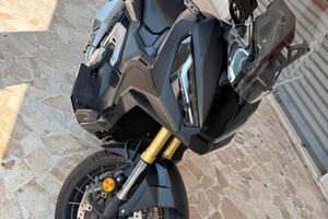 Honda X-ADV 750