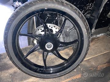 cerchi gomme  piaggio liberty 125