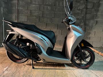 HONDA SH 350 SPORT