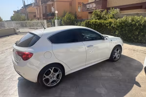Alfa romeo giulietta 1.4 turpo multiair 170 cv gpl