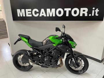Kawasaki Z 900 2026