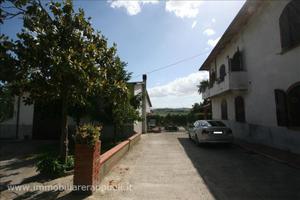 CS46 - Foiano della Chiana complesso immob