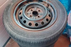 cerchi ruota Toyota Yaris 14