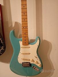 Fender Stratocaster messicana azzurra  