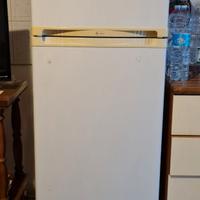 Frigorifero con congelatore Ignis classe A usato