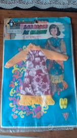 vestito per bambole con accessori vintage