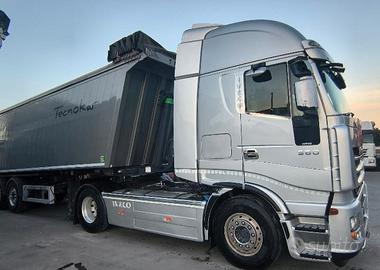 Iveco stralis 560 e5 tecknocar
