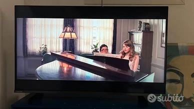 SmartTV 43" Toshiba QLED 4K