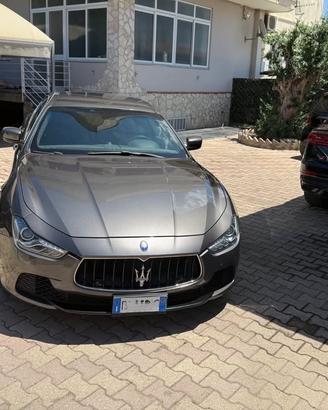 MASERATI Ghibli 3.0d camera pelle fulled_peermute